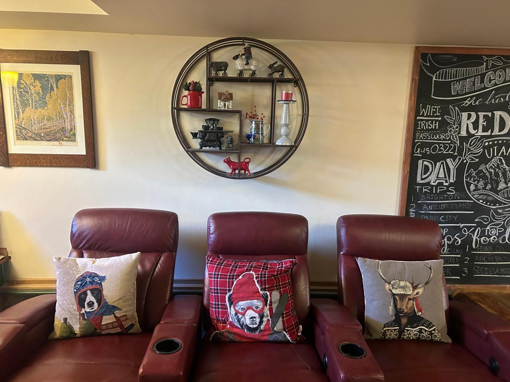 Guest Suite At The Red House Basement Attached With Private Entrance Salt Lake City Exterior photo