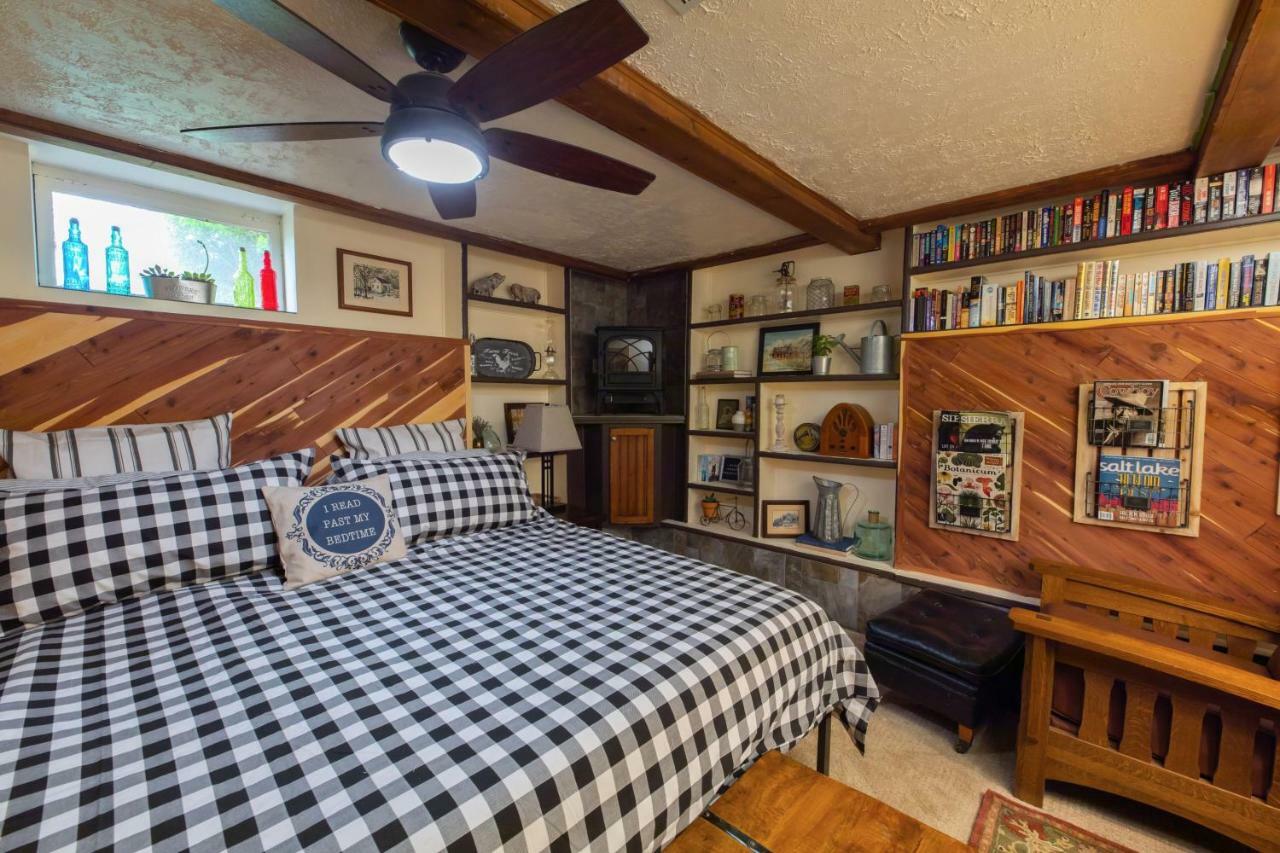 Guest Suite At The Red House Basement Attached With Private Entrance Salt Lake City Exterior photo